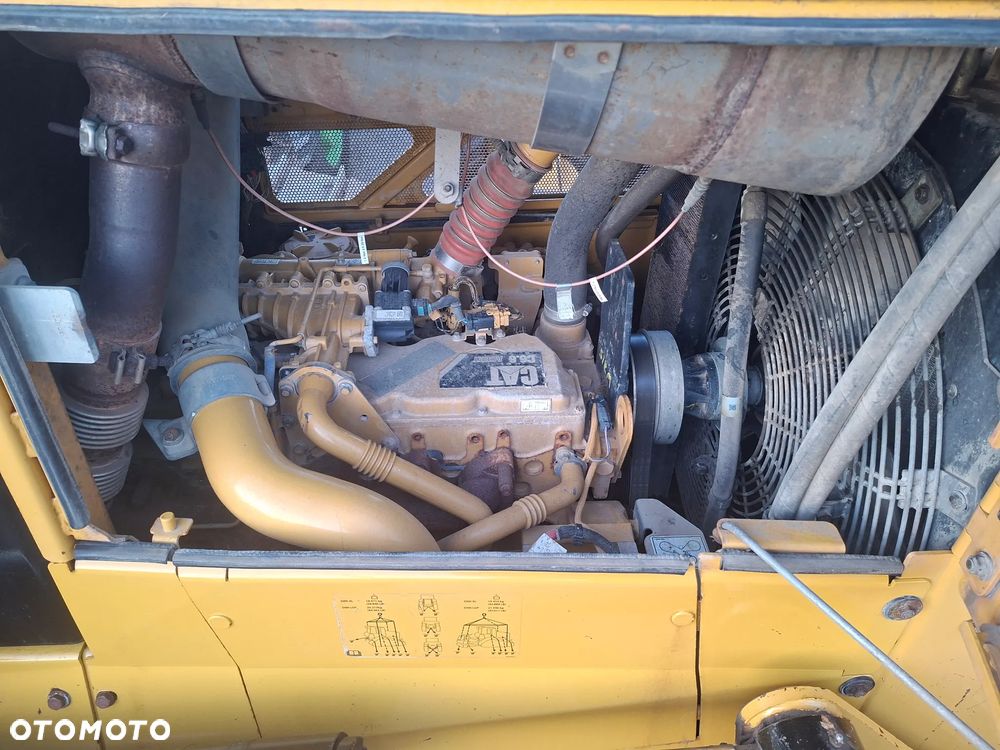 Caterpillar CAT D6N LGP - 29