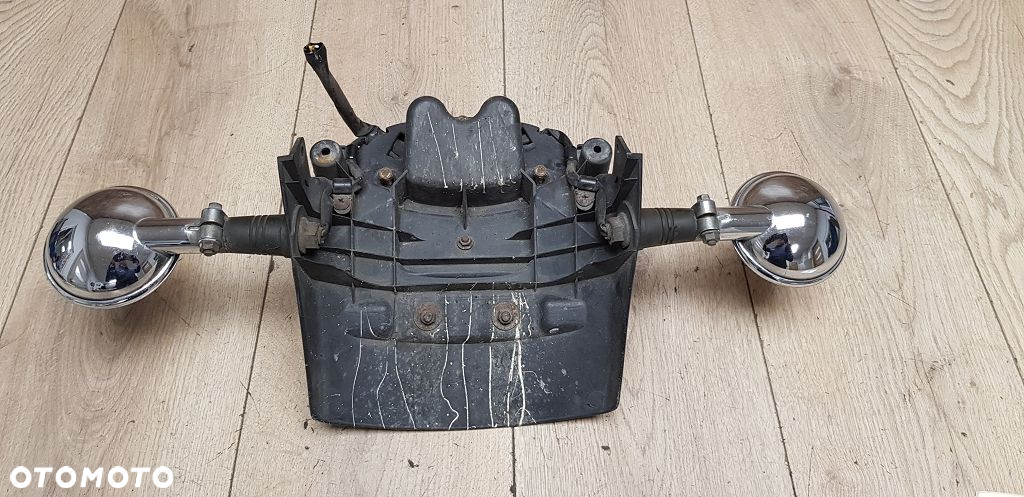 Lampa kierunkowskazy chlapacz Yamaha XVS1100 Drag Star Custom - 8