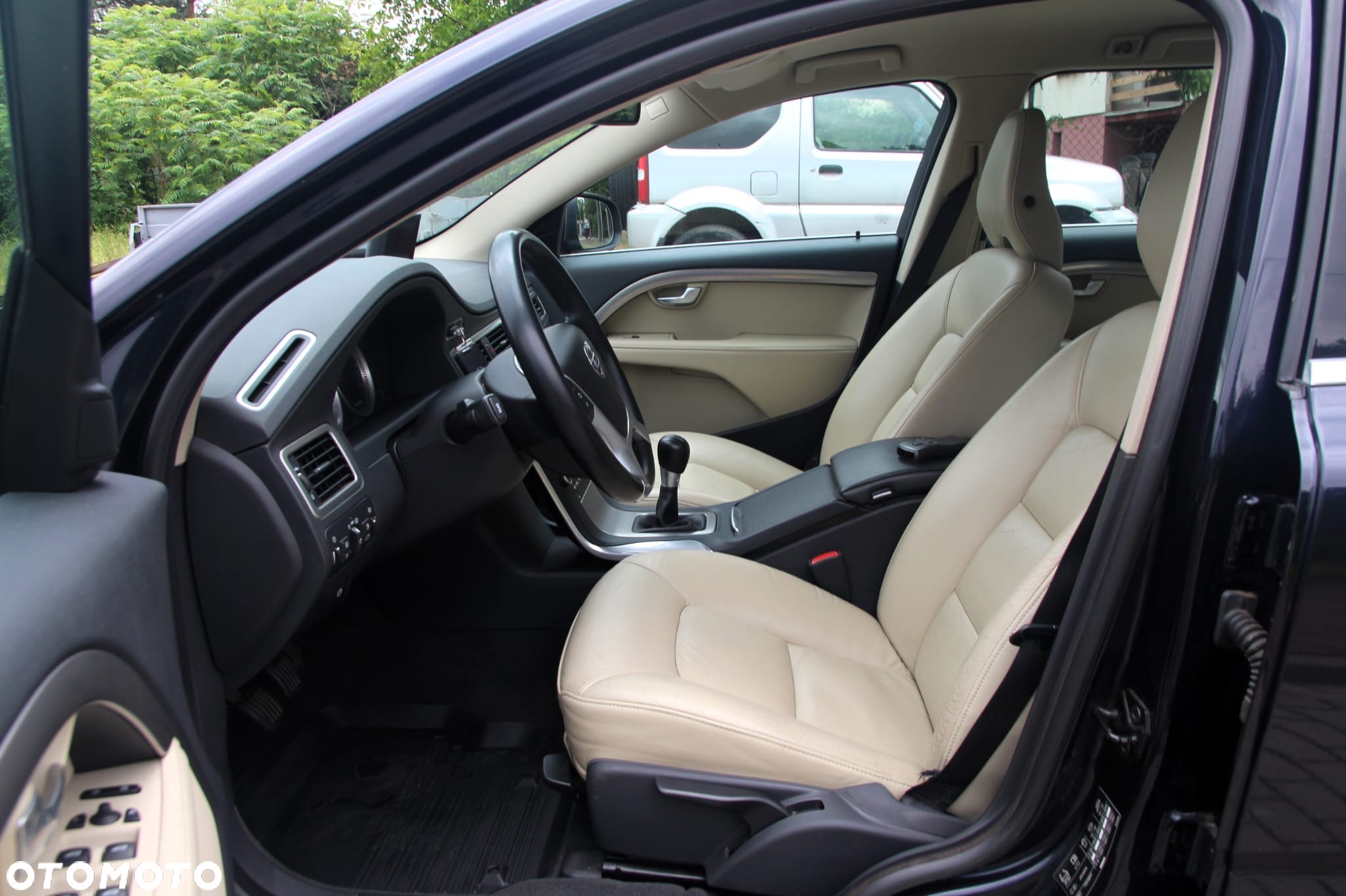 Volvo V70 1.6D DRIVe Momentum - 27