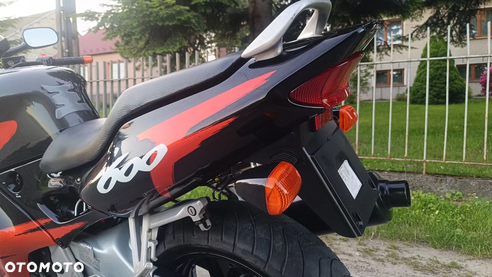 Honda CBR - 18
