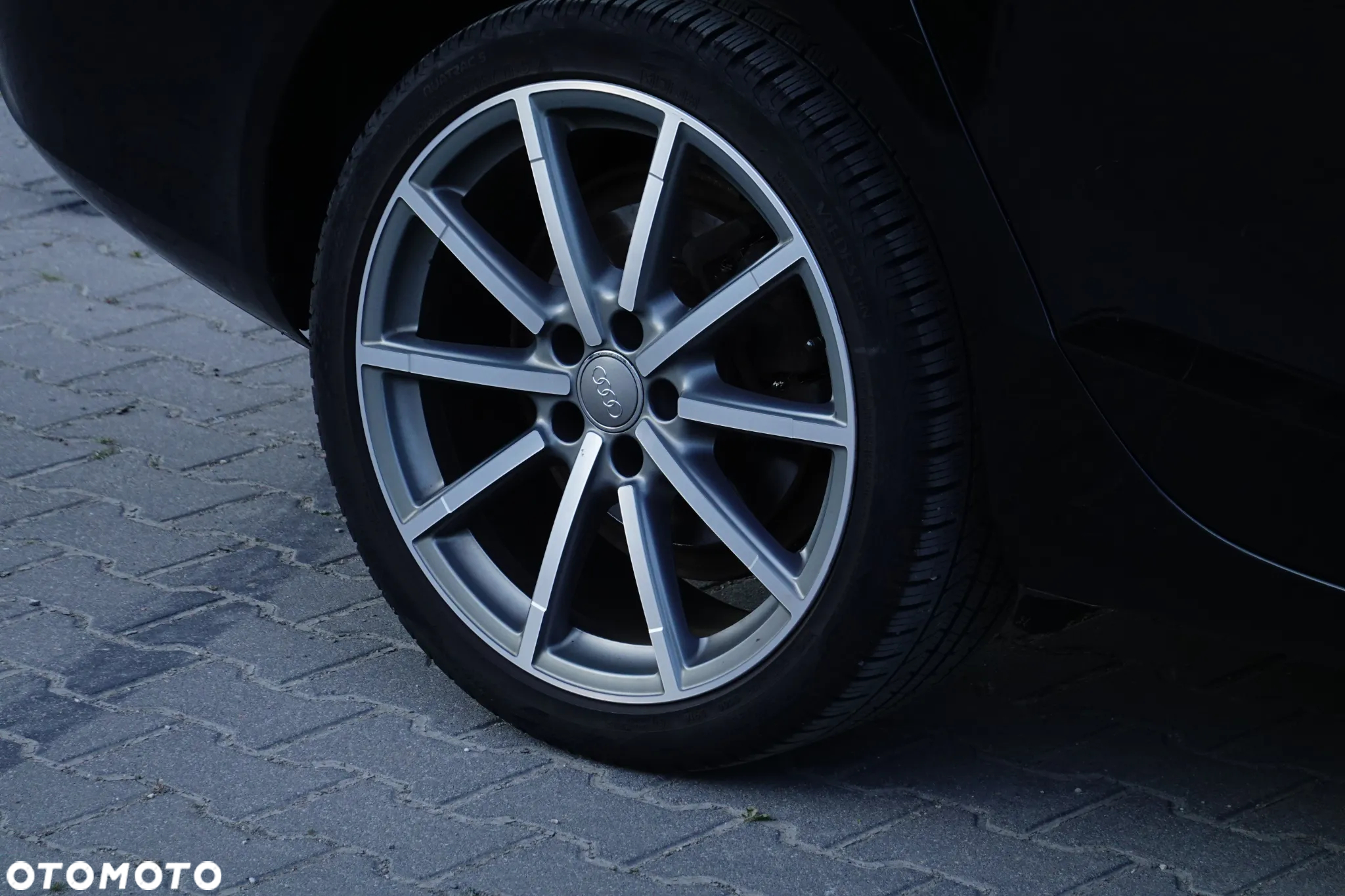 Audi A4 2.0 TDI Multitronic - 12