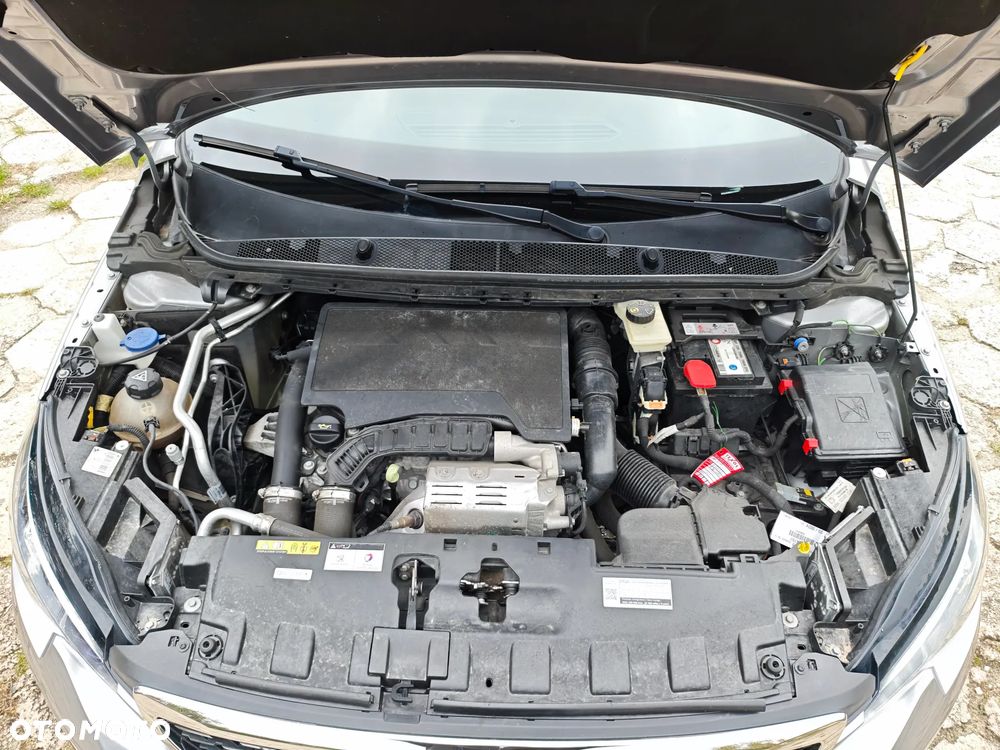 Peugeot 308 PureTech 130 EAT6 Stop & Start GT-Line Edition - 37