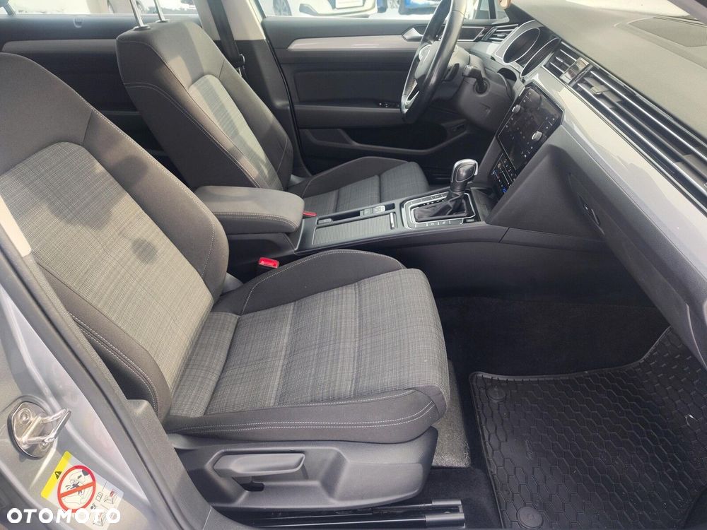 Volkswagen Passat Variant 1.5 TSI EVO Business DSG - 31
