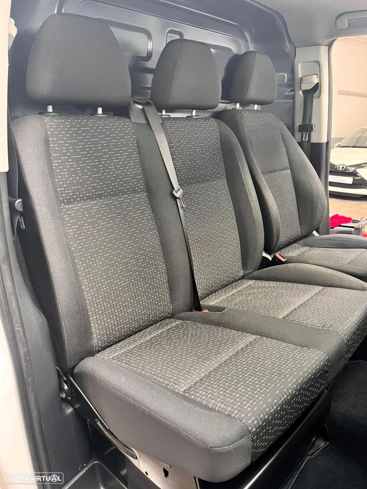 Mercedes-Benz eVito 111/32 - 27