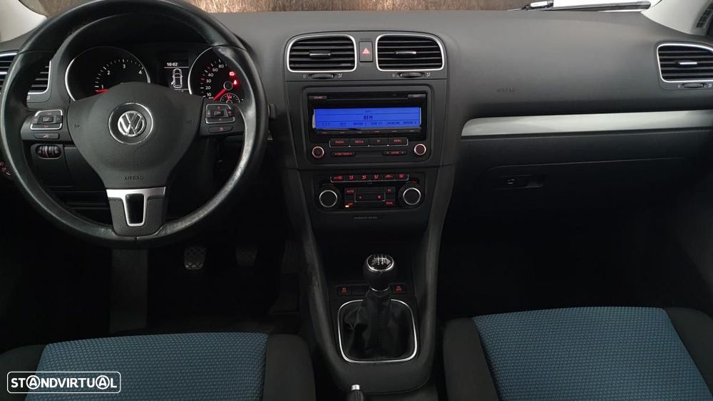 VW Golf 1.6 TDi Confortline - 18
