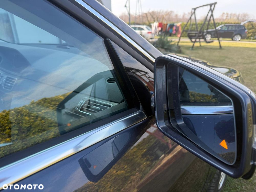 Mercedes-Benz Klasa E 300 BlueTEC 7G-TRONIC - 13