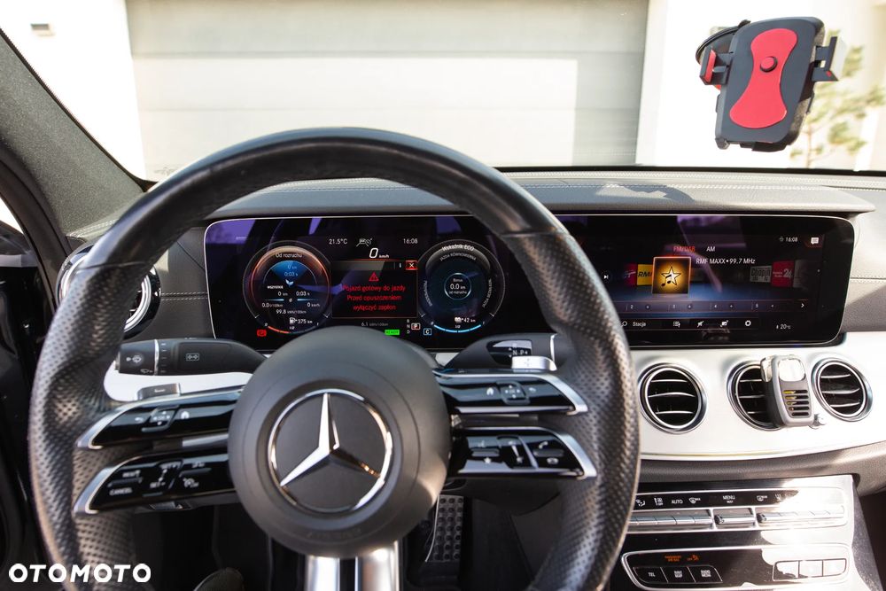 Mercedes-Benz Klasa E 300 4Matic 9G-TRONIC AMG Line - 17