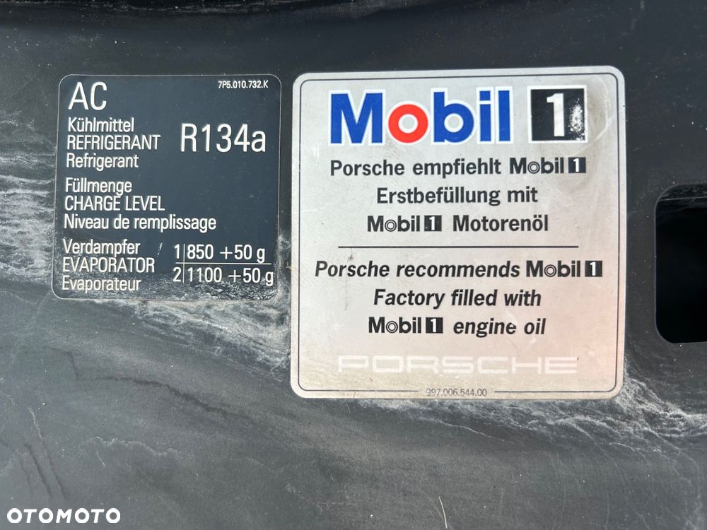 Porsche Cayenne - 27
