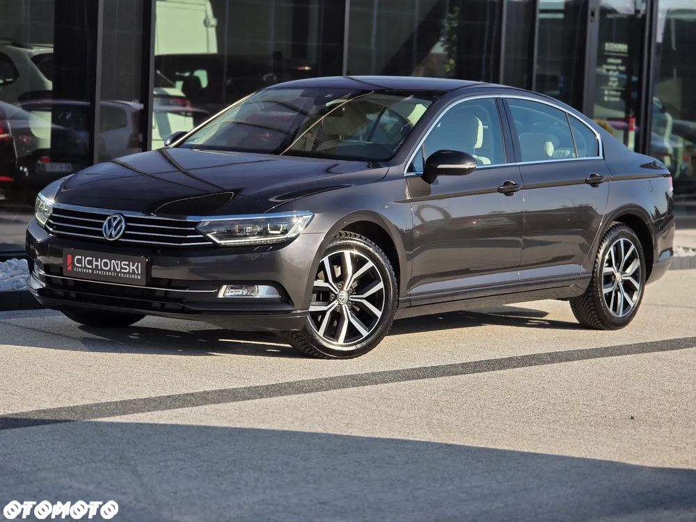 Volkswagen Passat 1.5 TSI EVO Highline DSG - 33