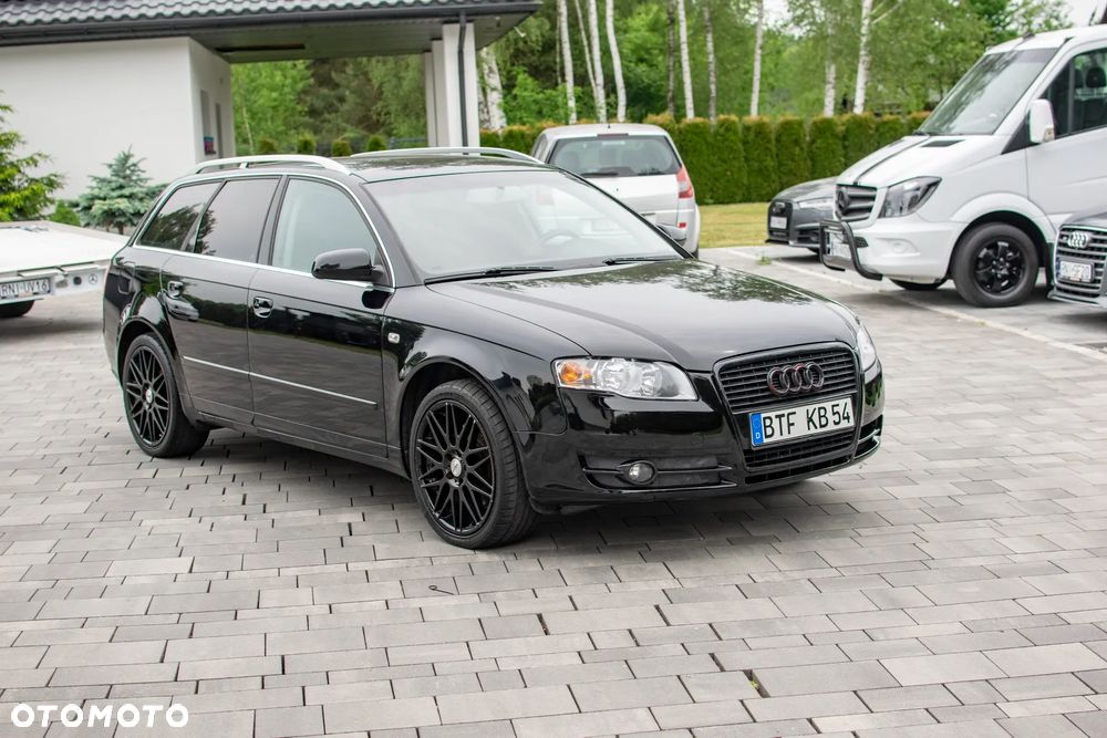 Audi A4 Avant - 30