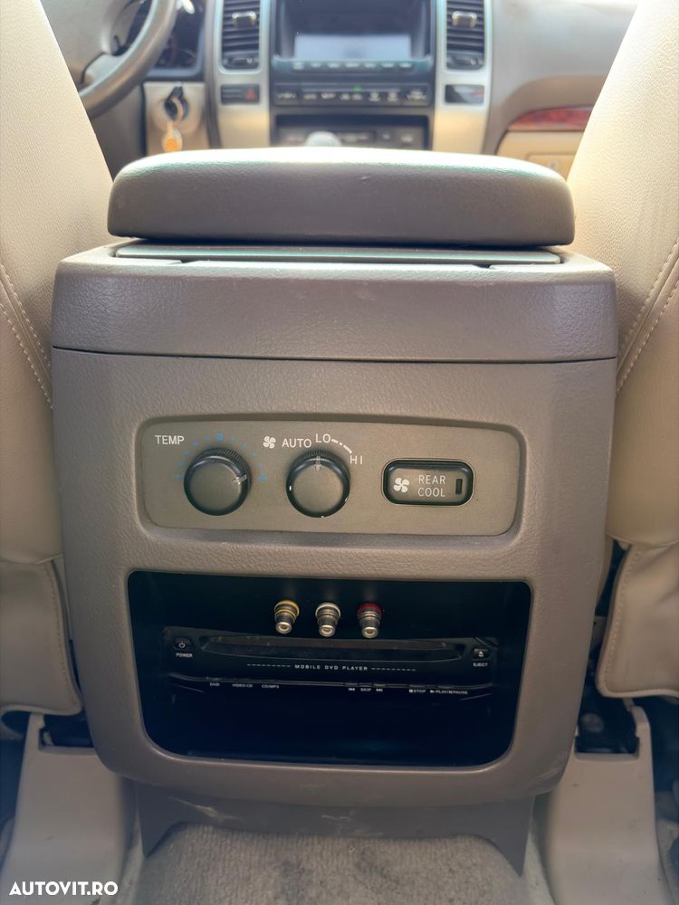 Toyota Land Cruiser 3.0 TD-4D Executive - 11