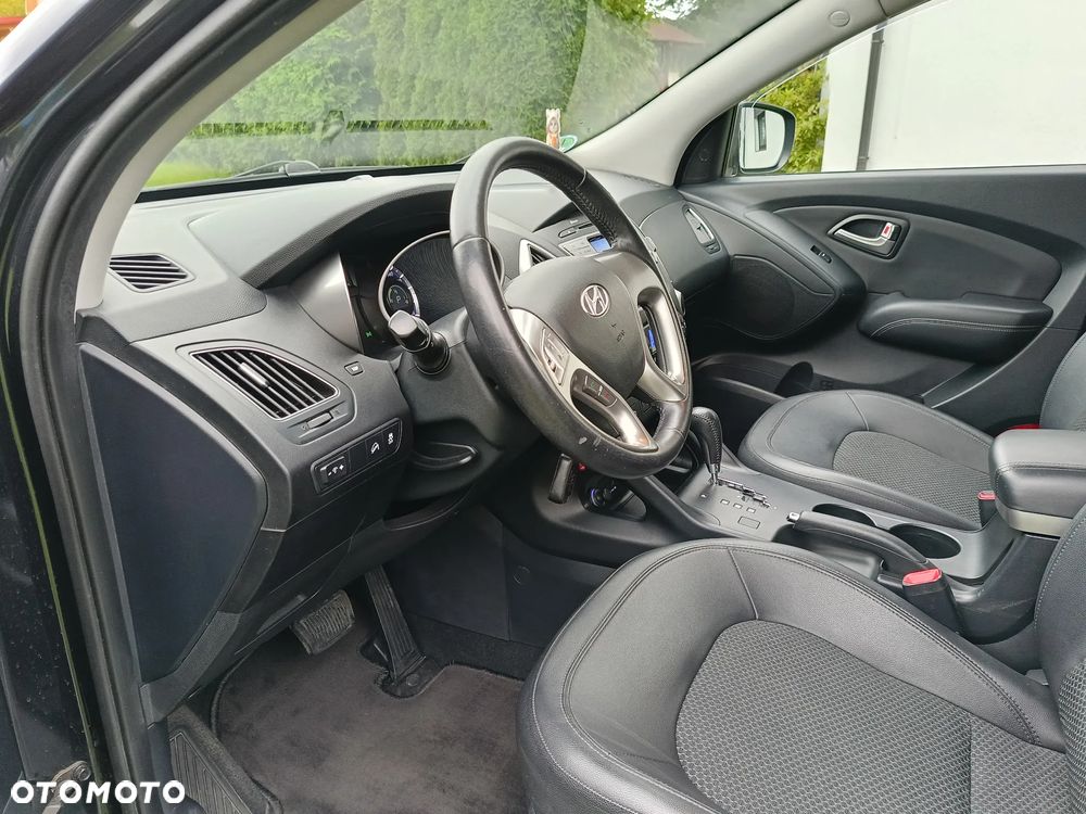 Hyundai ix35 2.0 2WD Automatik Style - 24