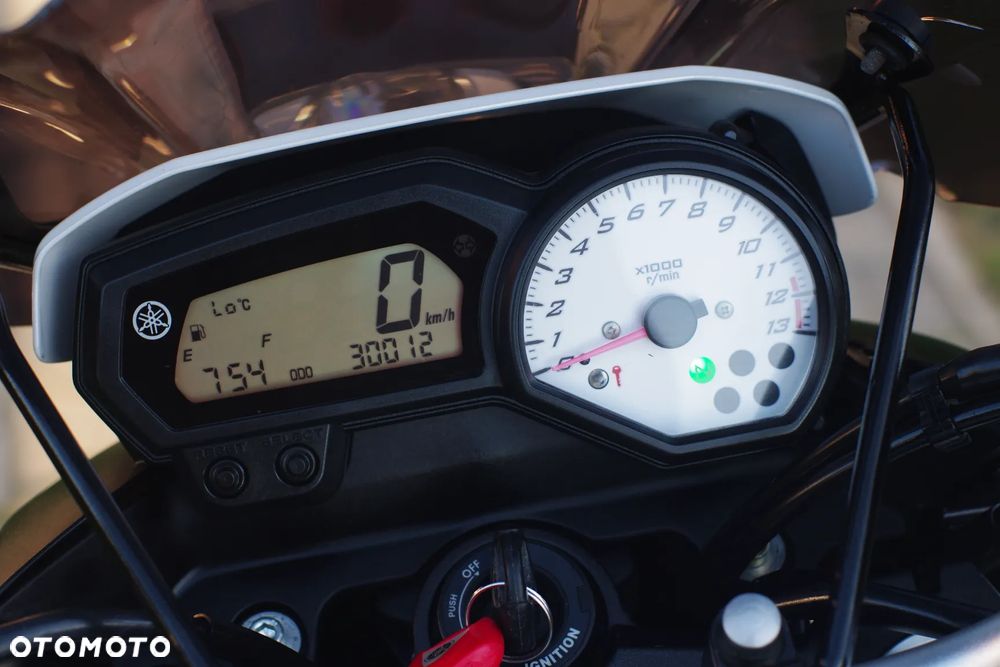 Yamaha XTZ - 14