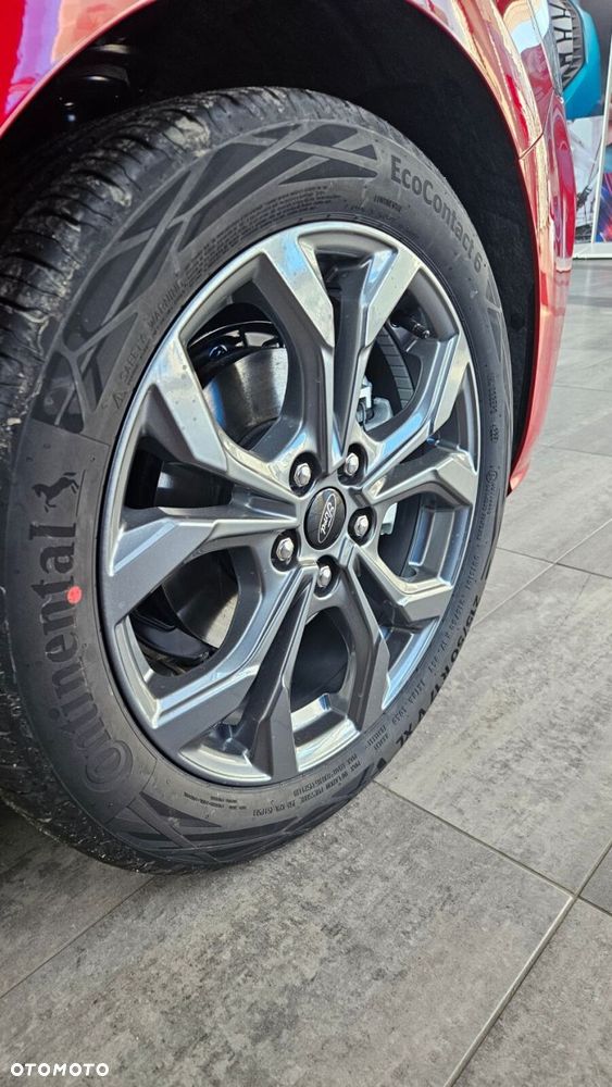 Ford Focus 1.0 EcoBoost Hybrid ST-LINE X - 24