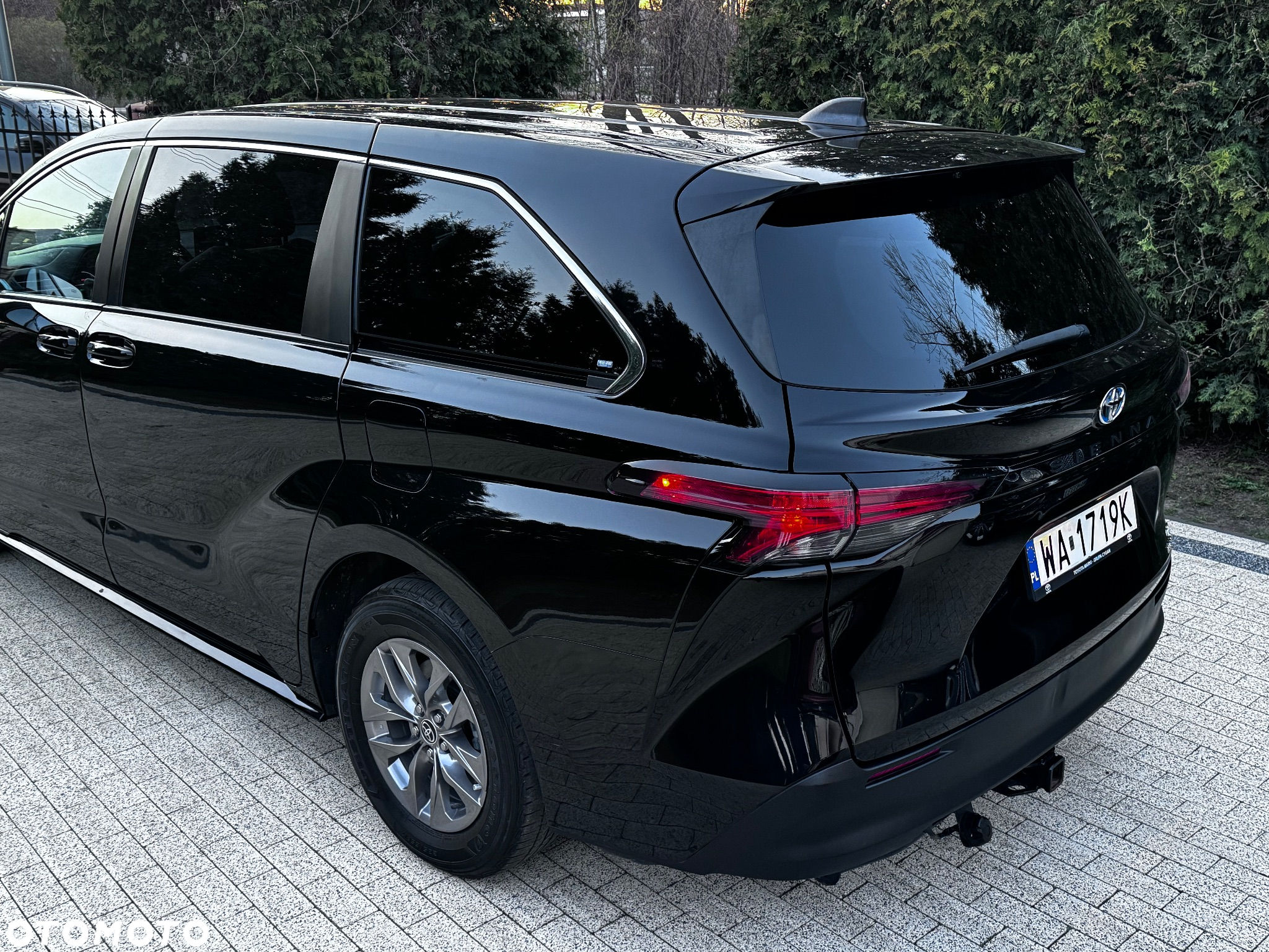 Toyota Sienna - 19