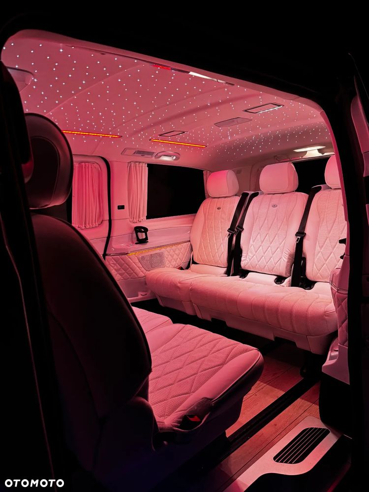 Mercedes-Benz Klasa V - 26