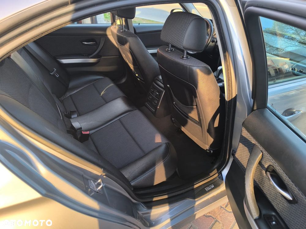 BMW Seria 3 - 20