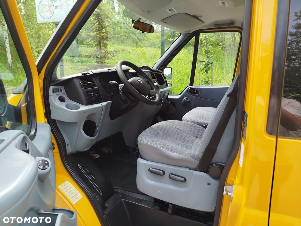 Ford Transit - 14