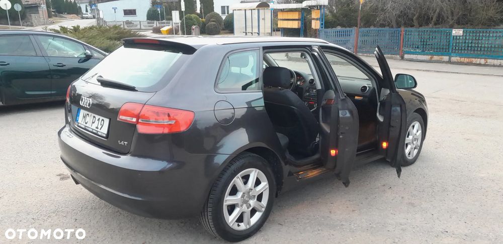 Audi A3 Sportback - 17