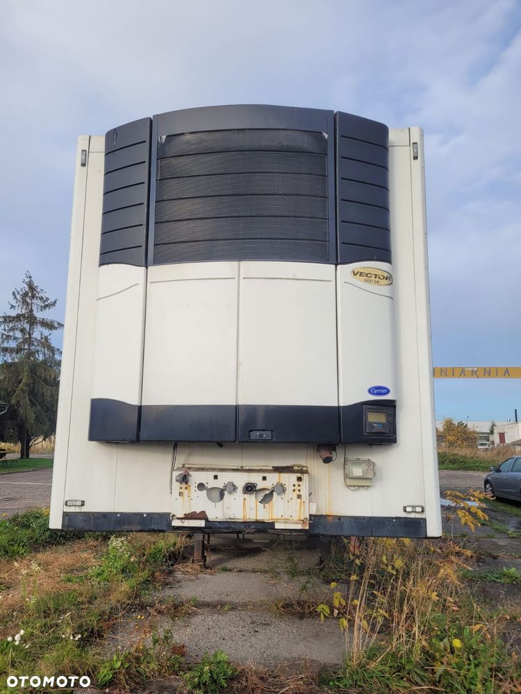 Schmitz Cargobull SKO 24 - 3