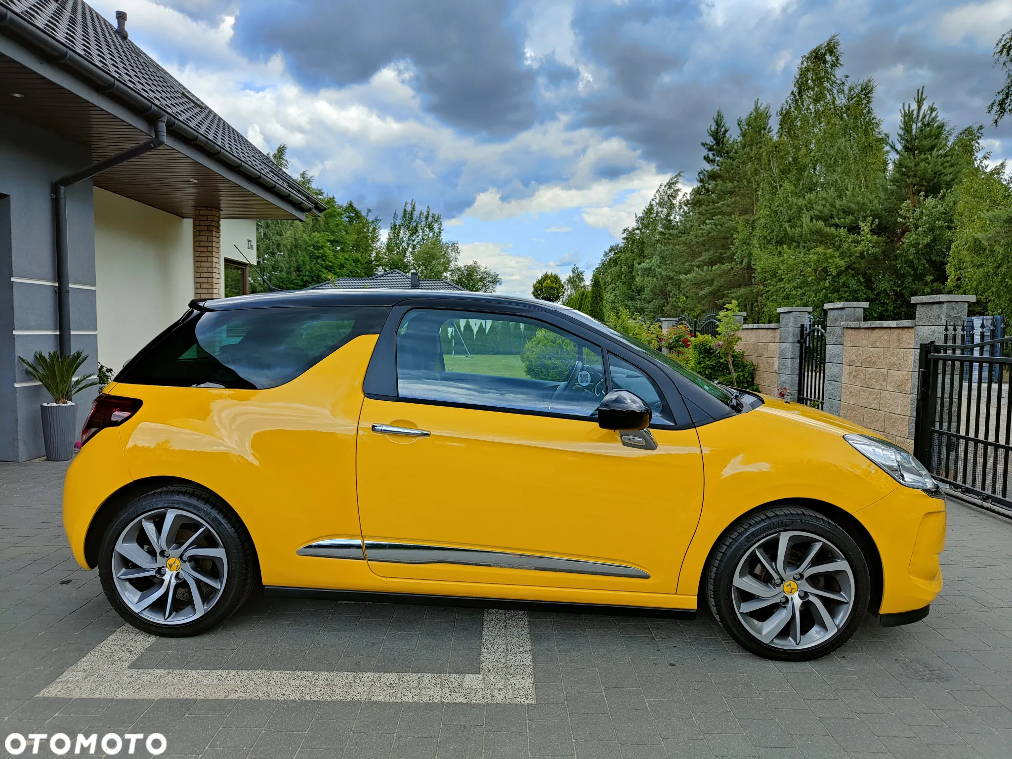 Citroën DS3 PureTech 130 Start & Stop SportChic - 3