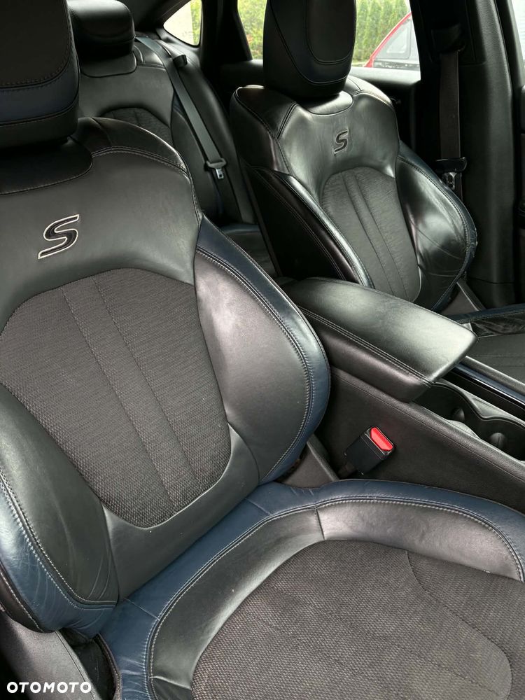 Chrysler 200 - 25