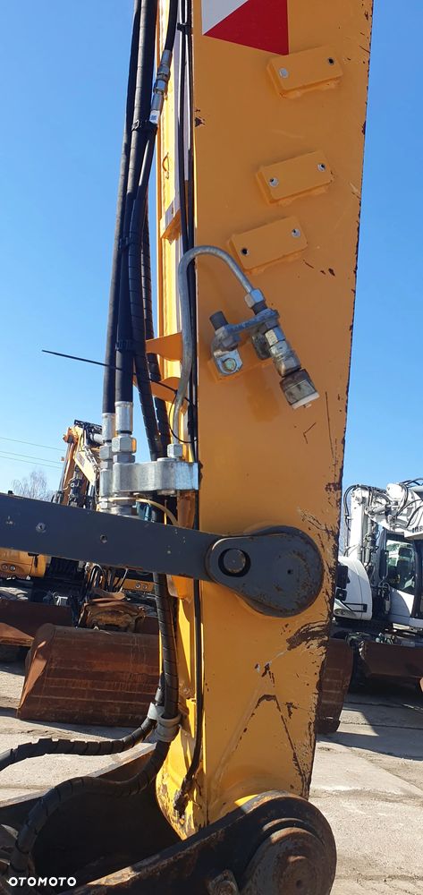 Liebherr A914 Compact - 11