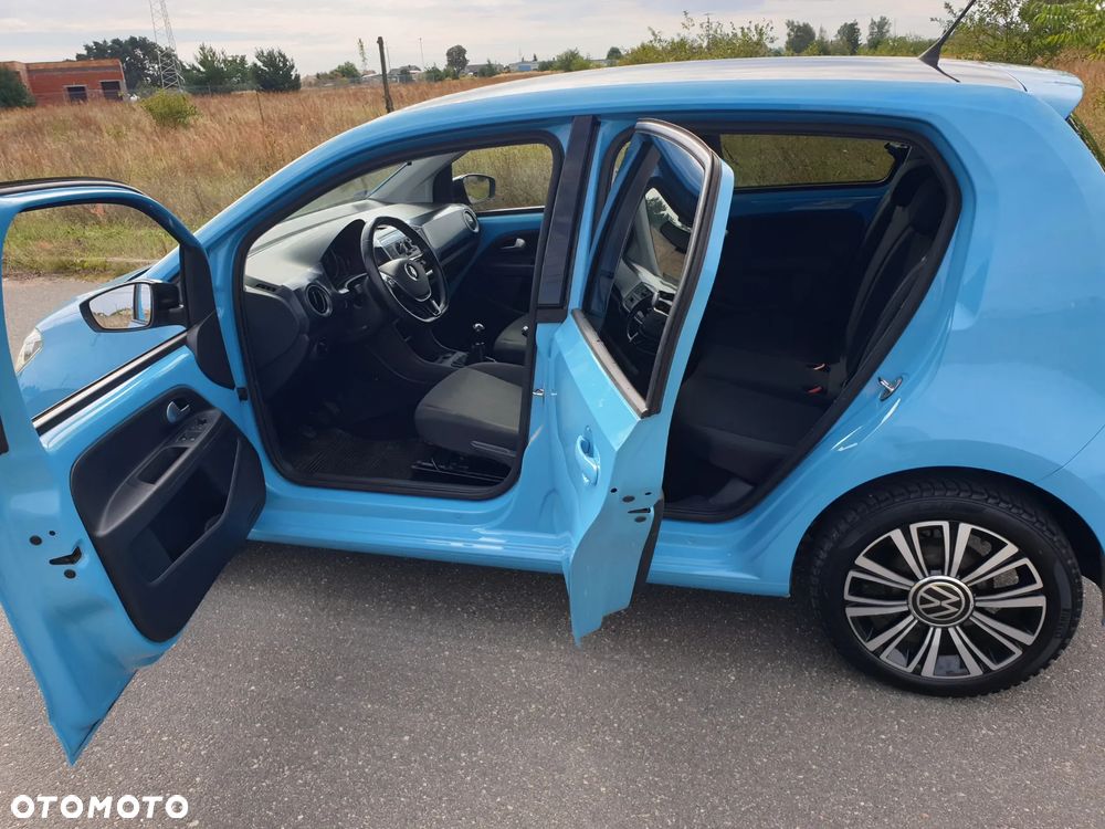 Volkswagen up! 1.0 Black Style - 17