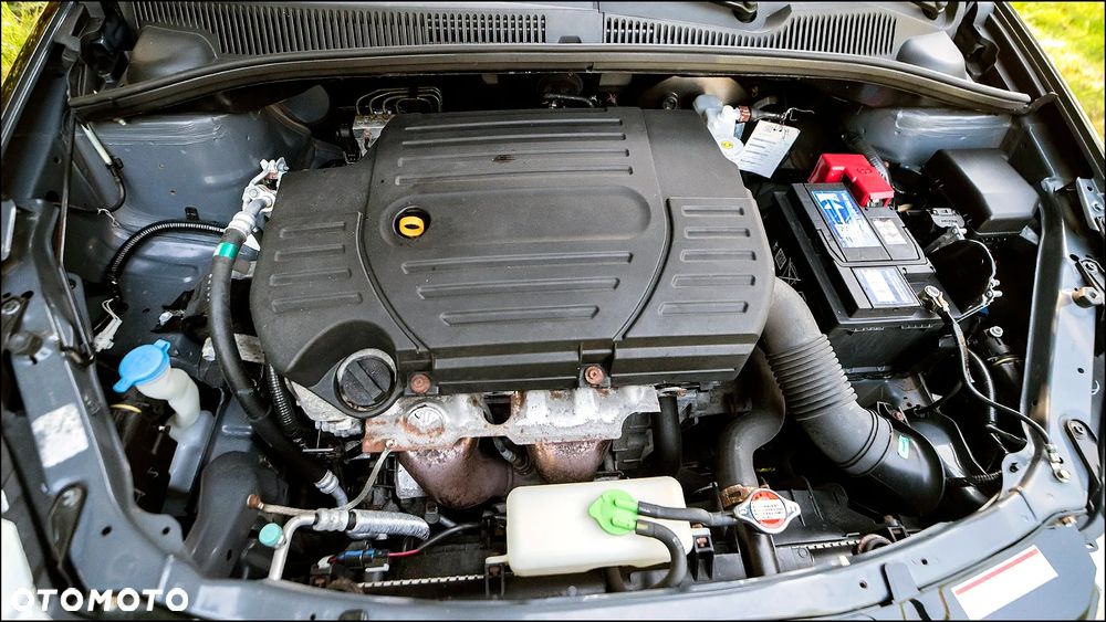 Suzuki SX4 - 38