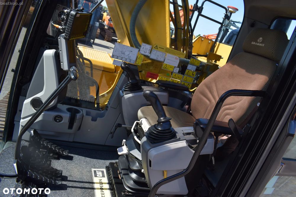 Caterpillar 330FL CAT - 16