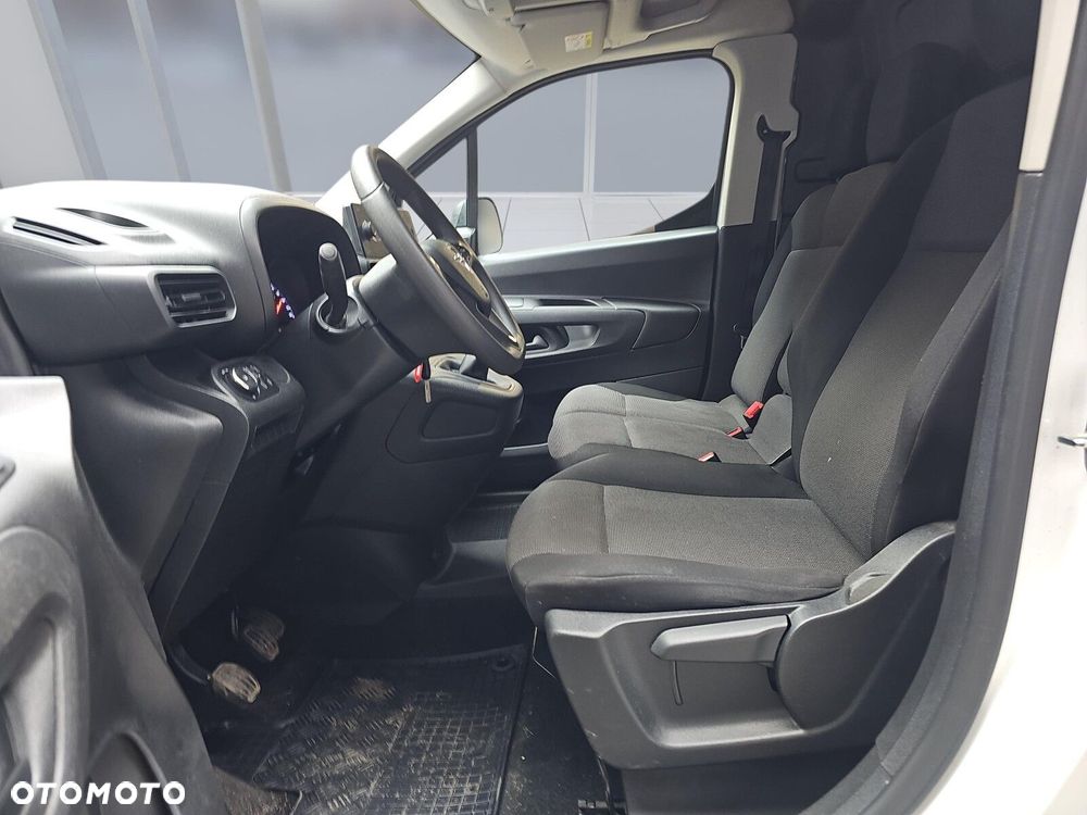 Opel Combo 1.5 DT Enjoy 102KM XL - 8