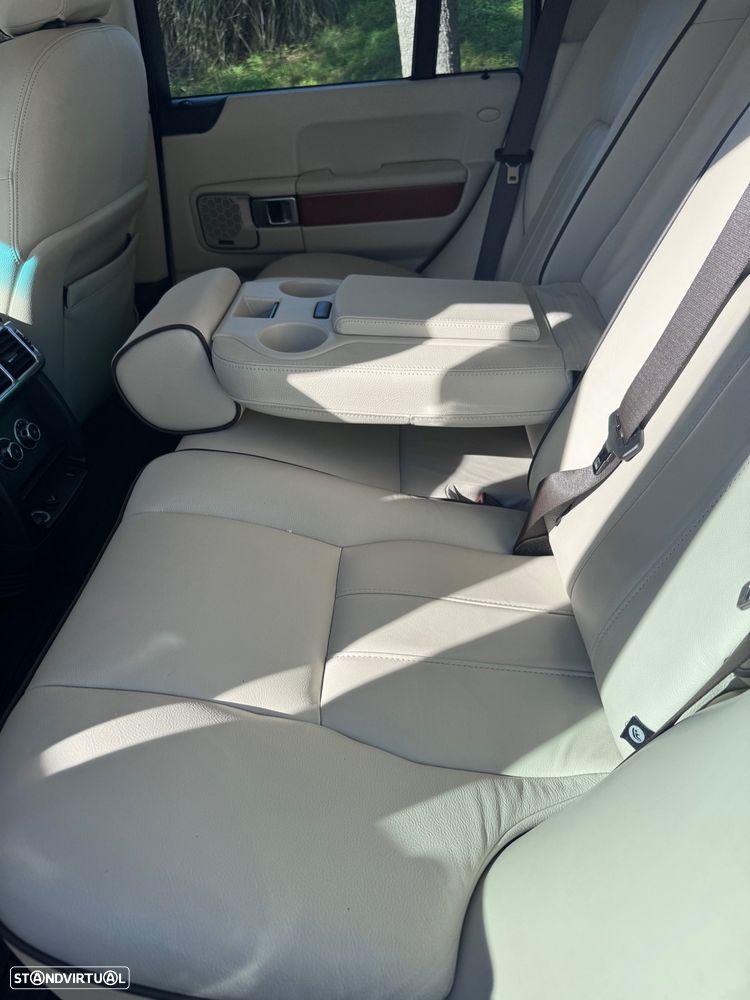 Land Rover Range Rover 4.4 TdV8 Vogue - 13