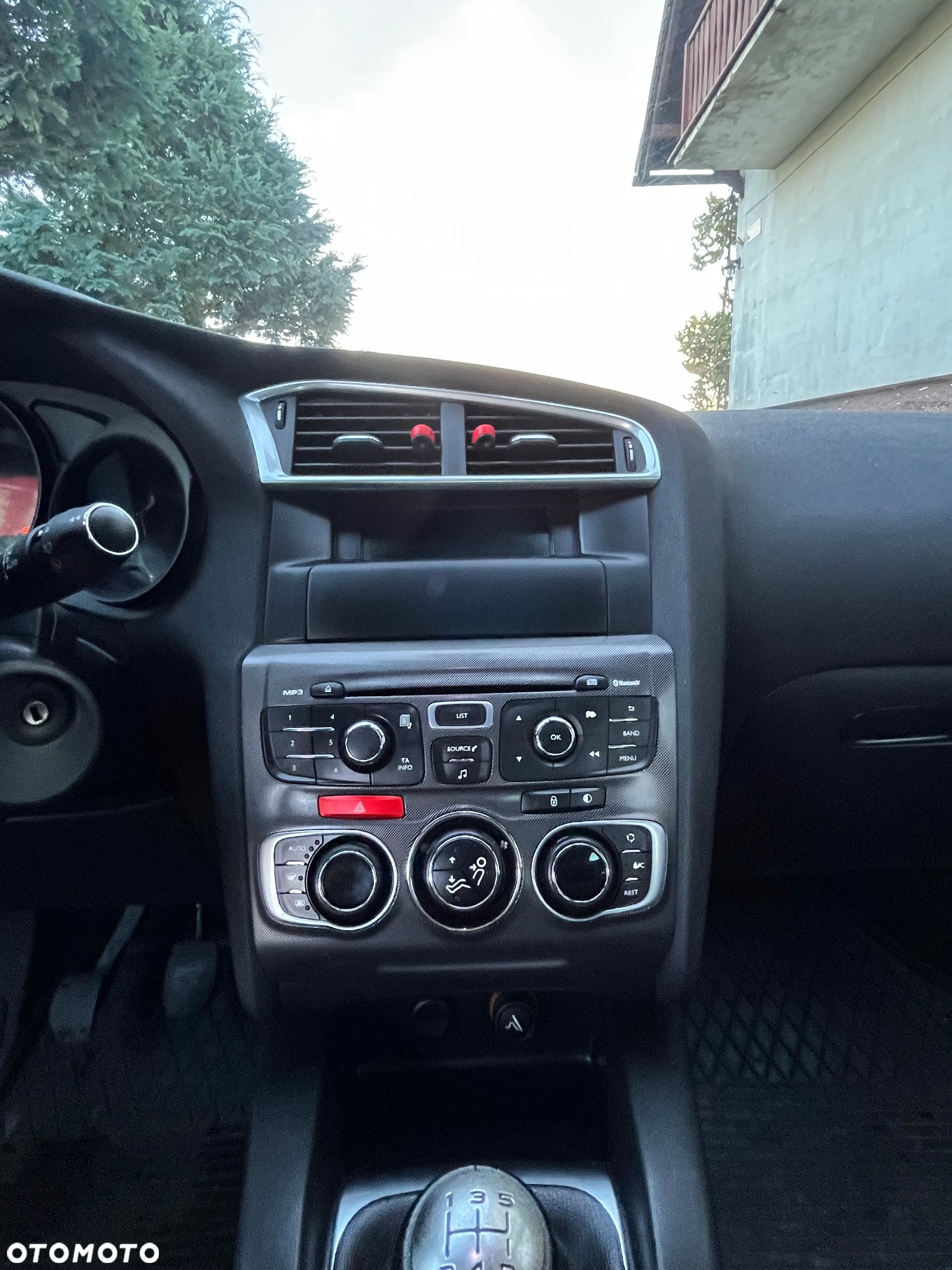 Citroën C4 1.6 HDi Attraction - 10