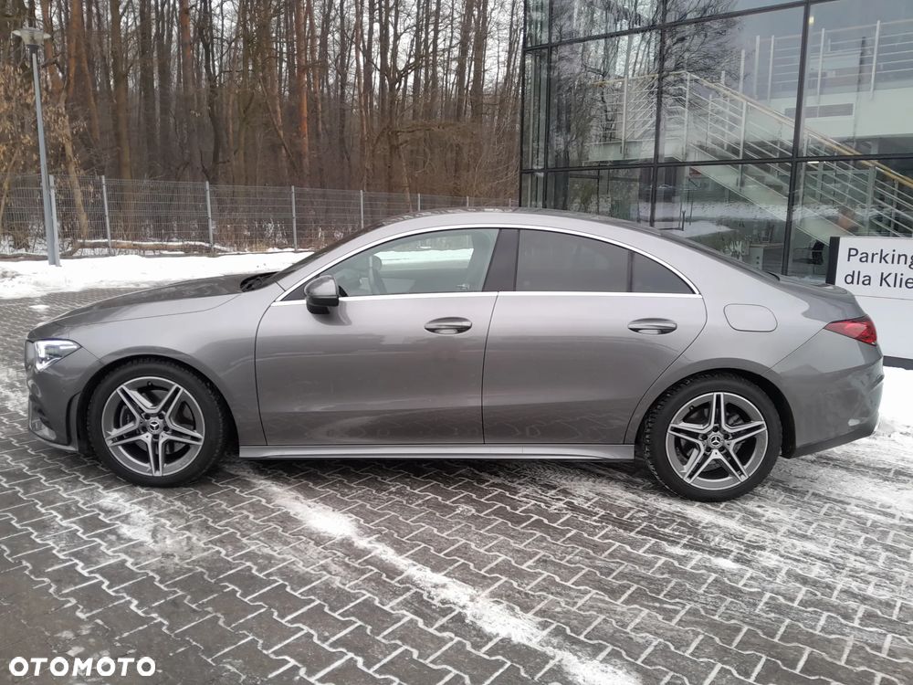 Mercedes-Benz CLA 200 d AMG Line 8G-DCT - 4