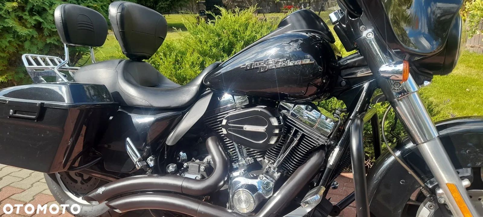 Harley-Davidson Touring Street Glide - 16