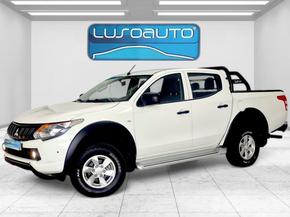 Mitsubishi L200 2.4 DI-D CD Space Cab Invite 2WD - 1