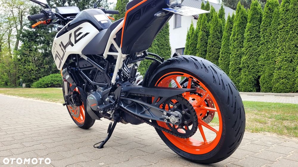 KTM Duke 125 - 33