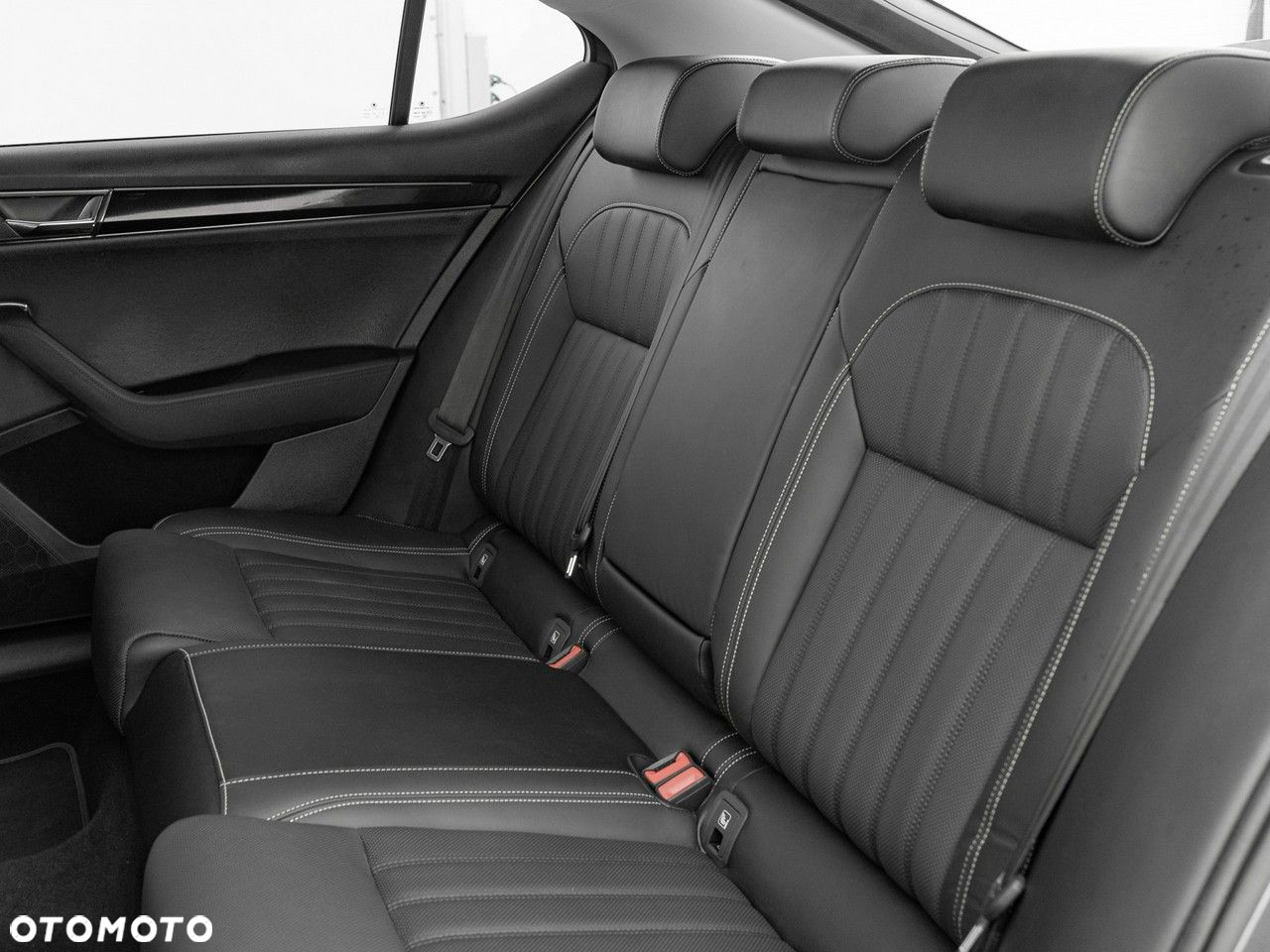 Skoda Superb 2.0 TSI 4x4 L&K DSG - 32