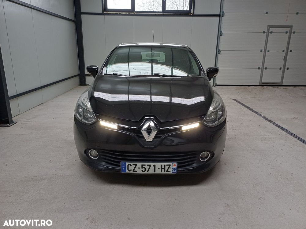 Renault Clio - 2