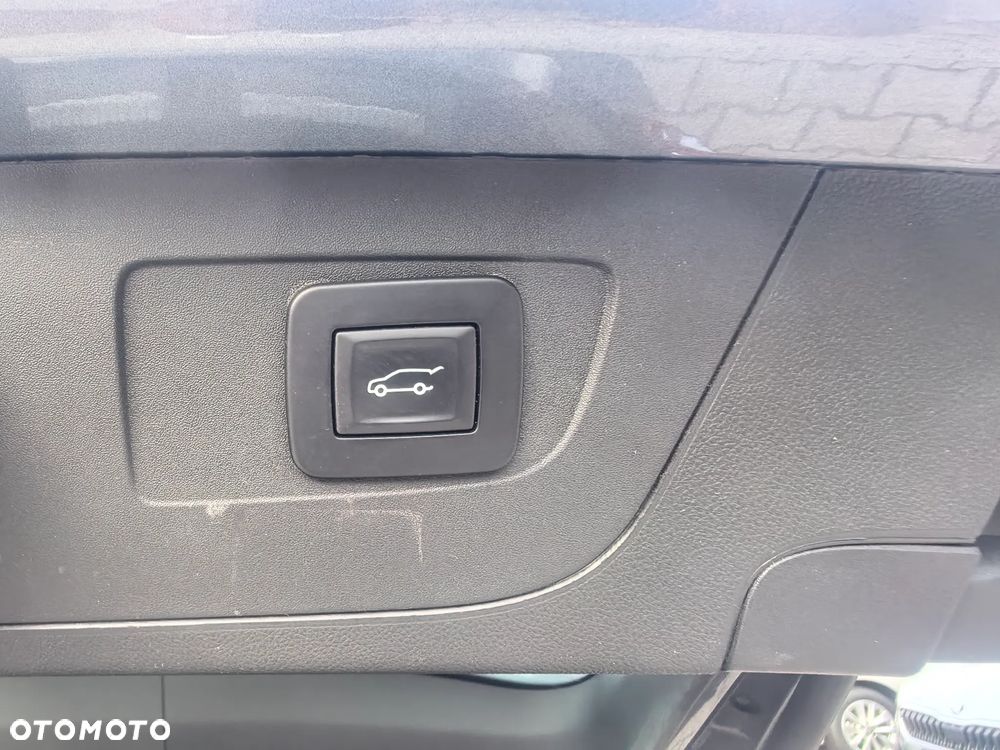 Opel Insignia - 9