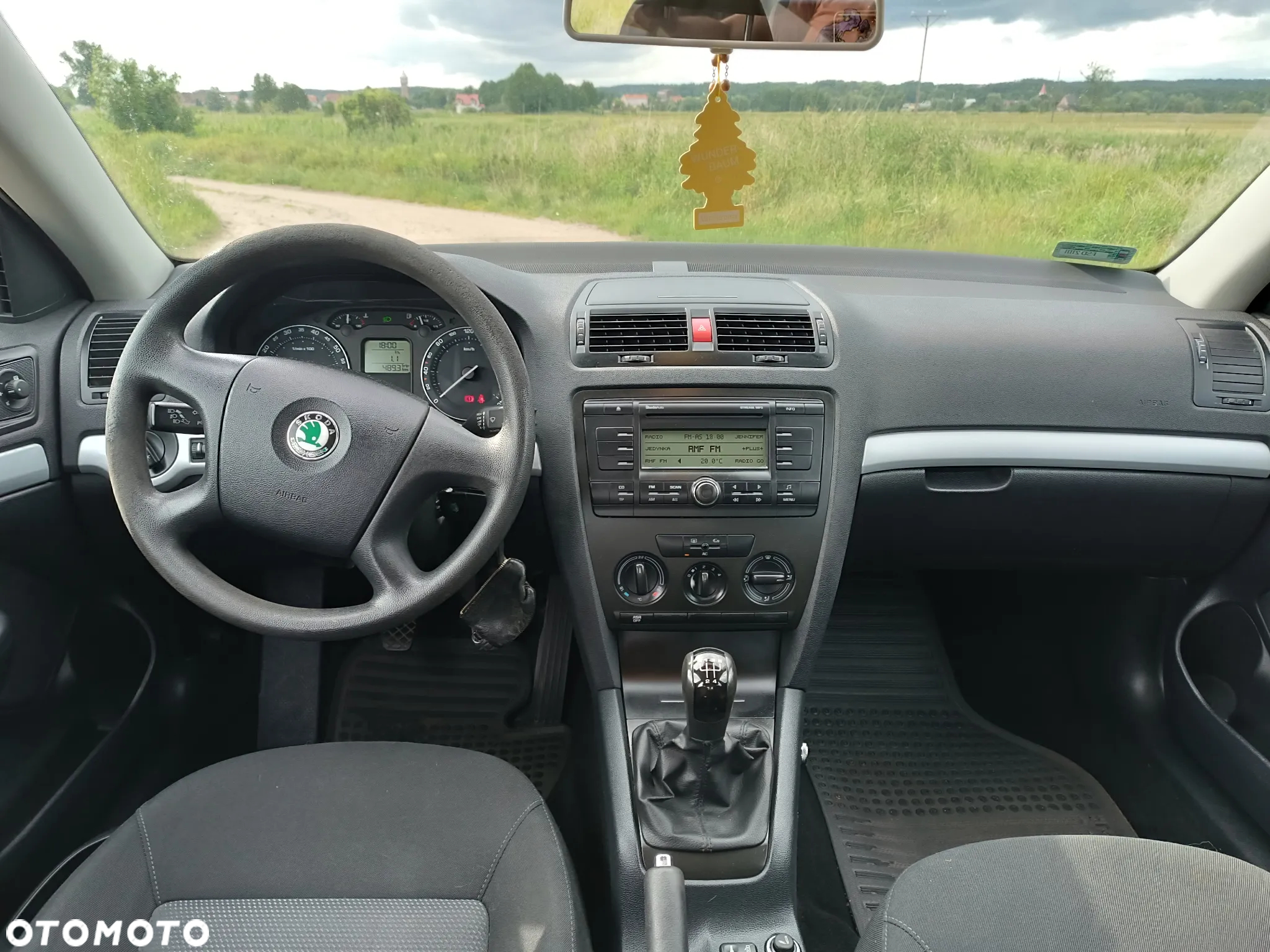 Skoda Octavia 1.6 Mint - 8