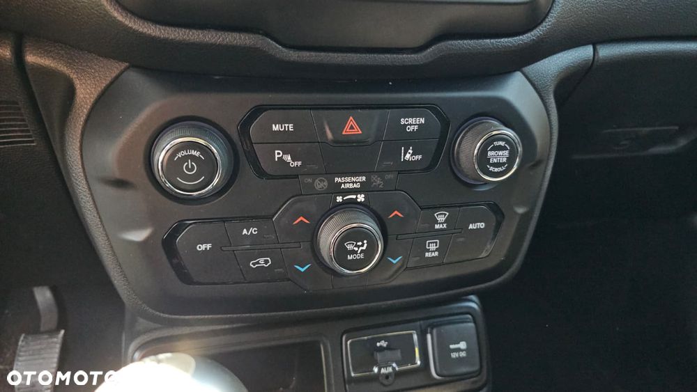 Jeep Renegade 1.0 GSE T3 Turbo Limited FWD S&S - 10
