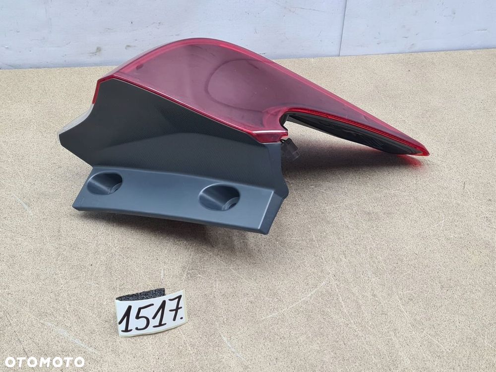Lampa tył lewy tylna lewa Toyota Auris II 2 2015-2019 - 5