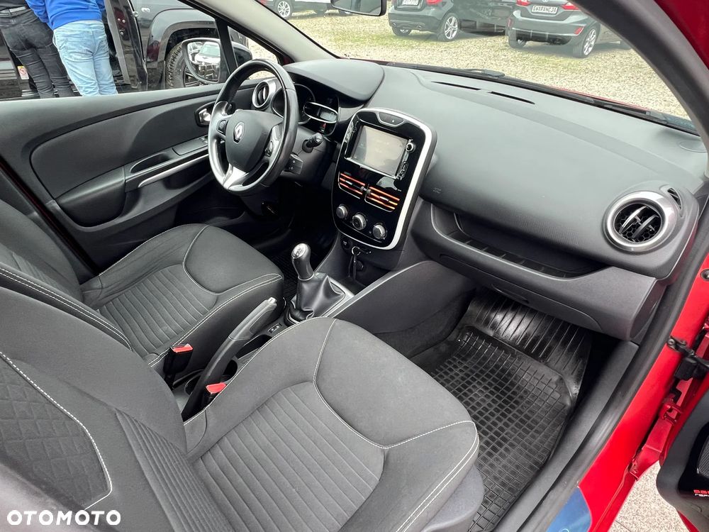 Renault Clio 1.2 16V 75 Life - 21