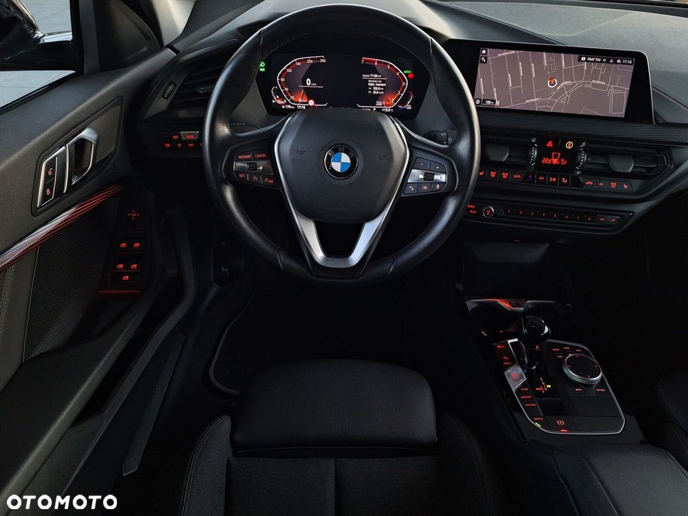 BMW Seria 1 118i Sport Line - 23