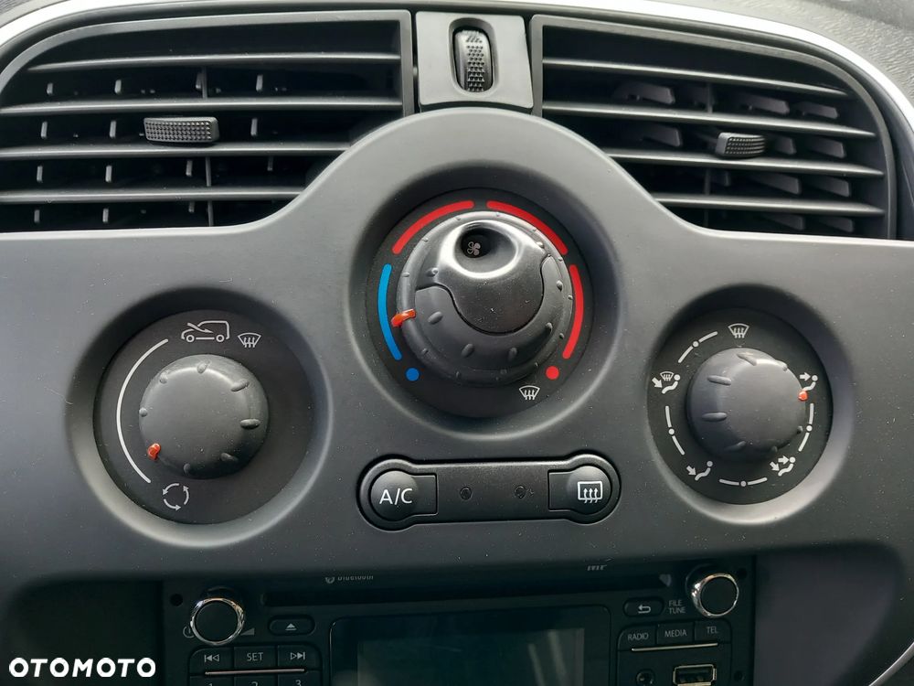 Renault Kangoo 1.2 TCE Energy Oasis - 28
