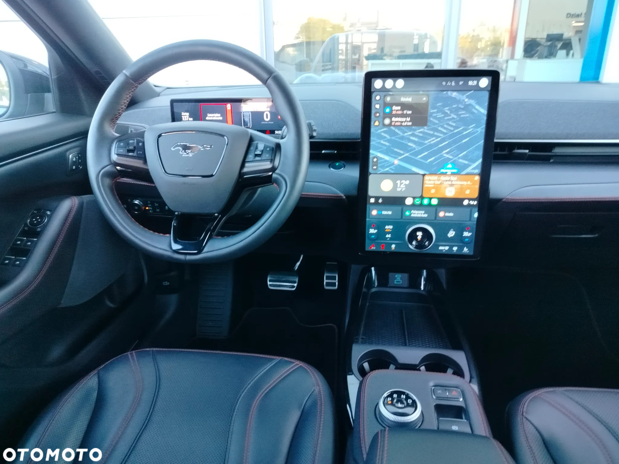 Ford Mustang Mach-E 75kWh AWD Premium - 24