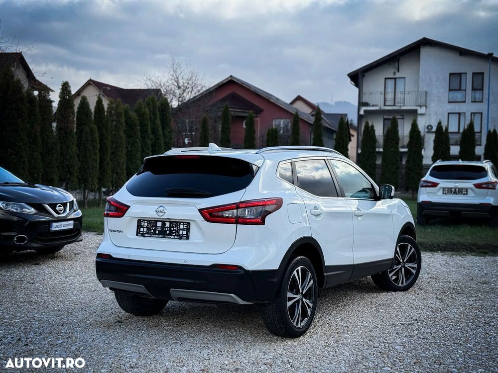 Nissan Qashqai - 4