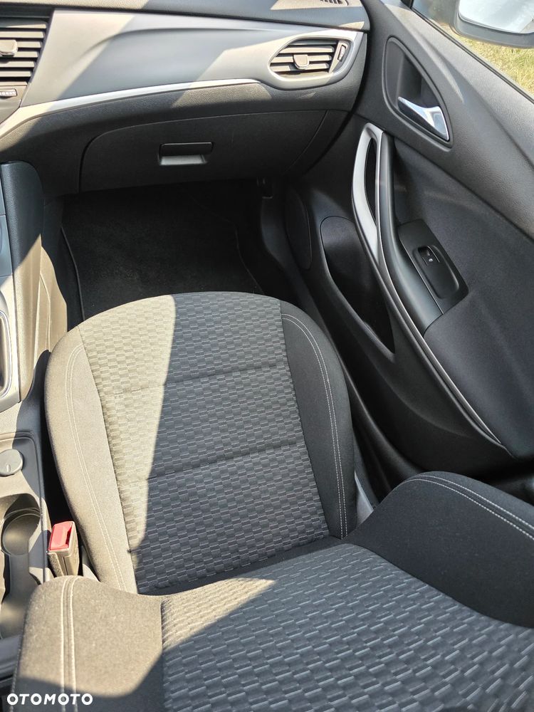 Opel Astra 1.6 CDTI Start/Stop Active - 18