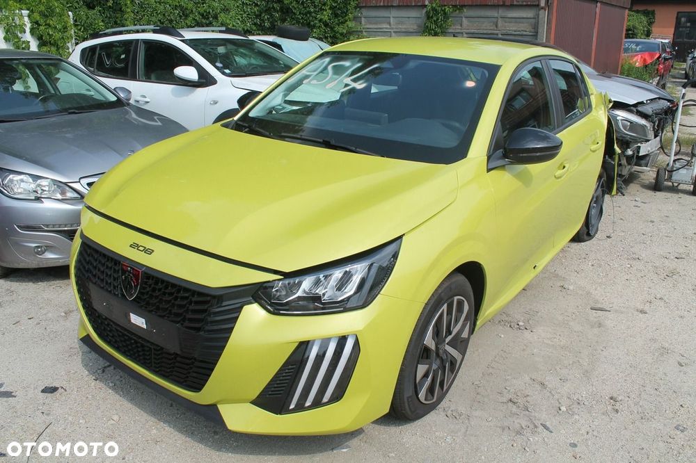 Peugeot 208 - 2